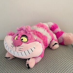 Disney Store Cheshire Cat Plush Beanie Wonderland